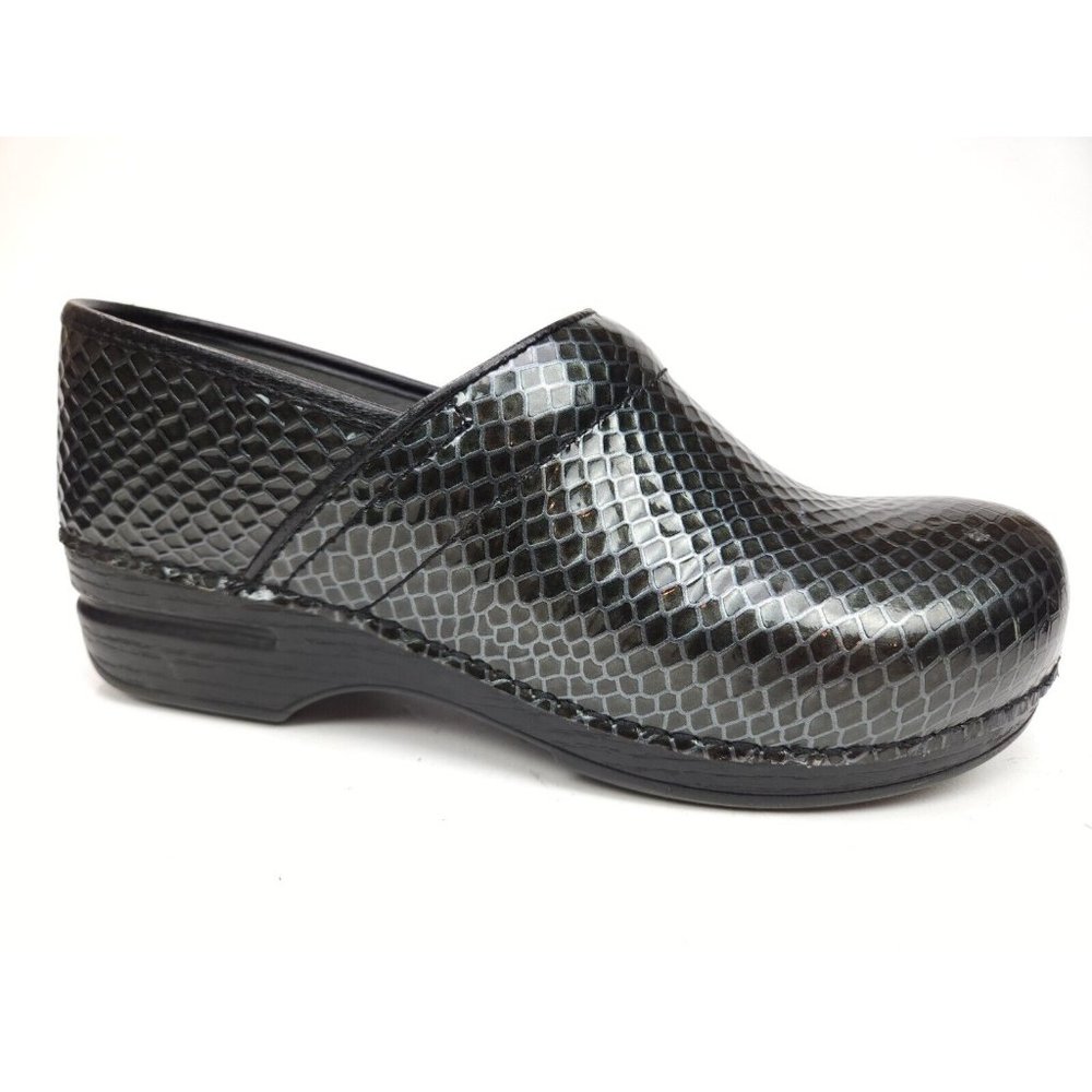 DANSKO XP Clogs Black Snake Print Shoes Nurse Womens EU 41/ US 10.5-11